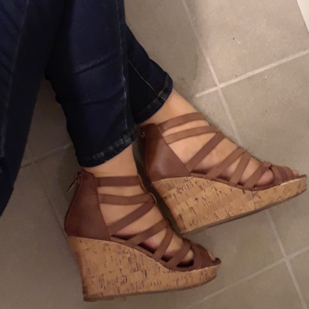 Leather strappy wedge heels sz 7.5